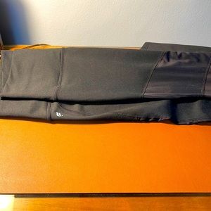 Black leggings with nylon accents